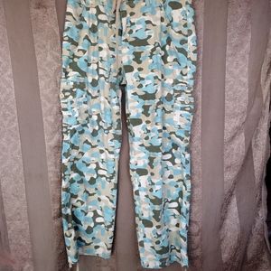 Metrostyle Multicolor Camo Women's Pants